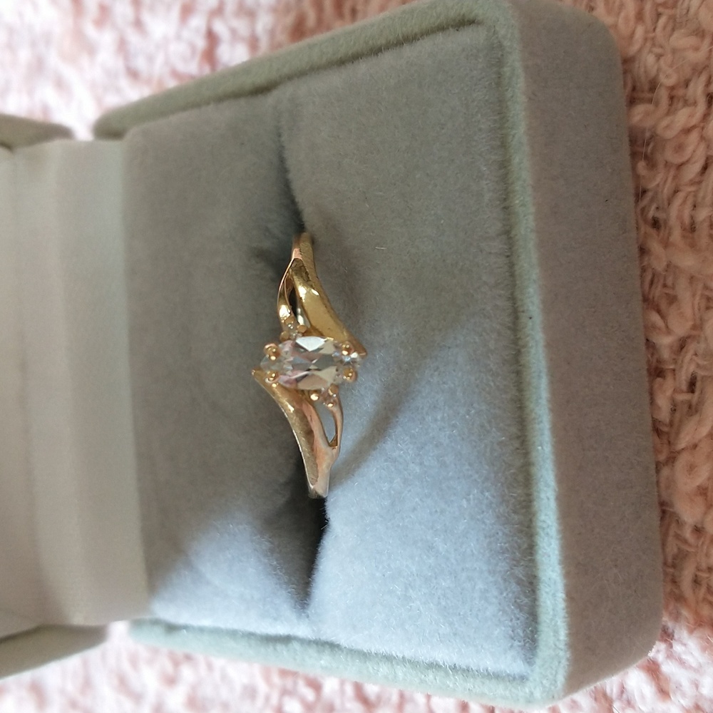 10k solid gold April birthstone ring
